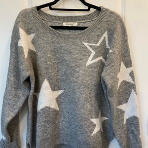 Boutique brand Miracle gray sweater with white stars. Size M/L